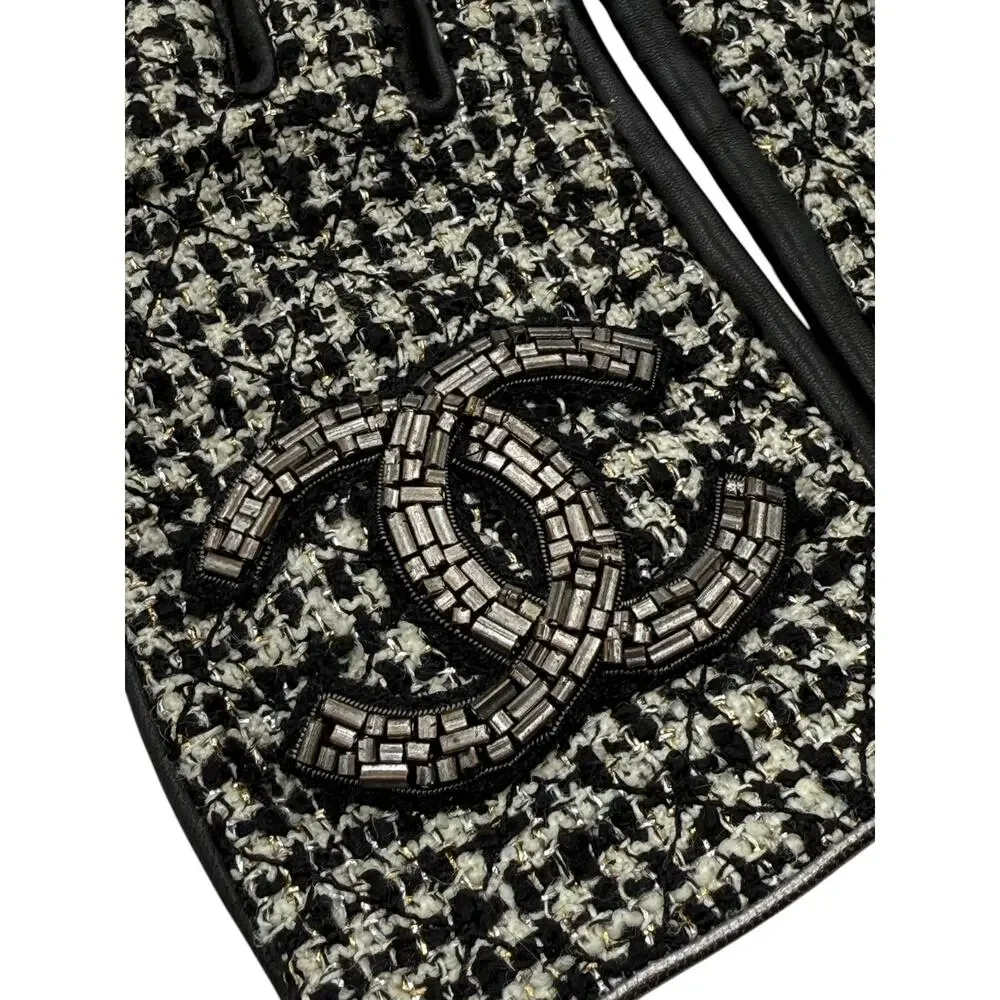 Chanel Black Tweed & Lambskin Fingerless Gloves – Size 7.5